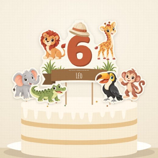 Gâteau d’anniversaire safari décoré du cake topper au prénom et de ses quatre petits pics à imprimer