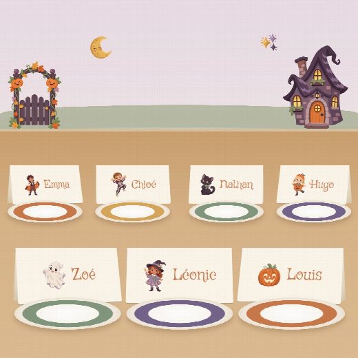Table d’anniversaire Halloween : un porte-prénom à imprimer devant chaque assiette, au prénom de chaque enfant