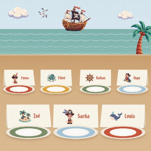 Table d’anniversaire pirates : un porte-prénom à imprimer devant chaque assiette, au prénom de chaque enfant