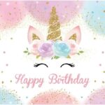Toile de fond Happy Birthday à corne dorée pailletée, cils et fleurs pastel pour le photobooth