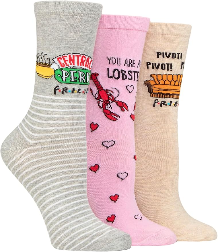 Trois paires de chaussettes Friends : Central Perk, You are my lobster et Pivot