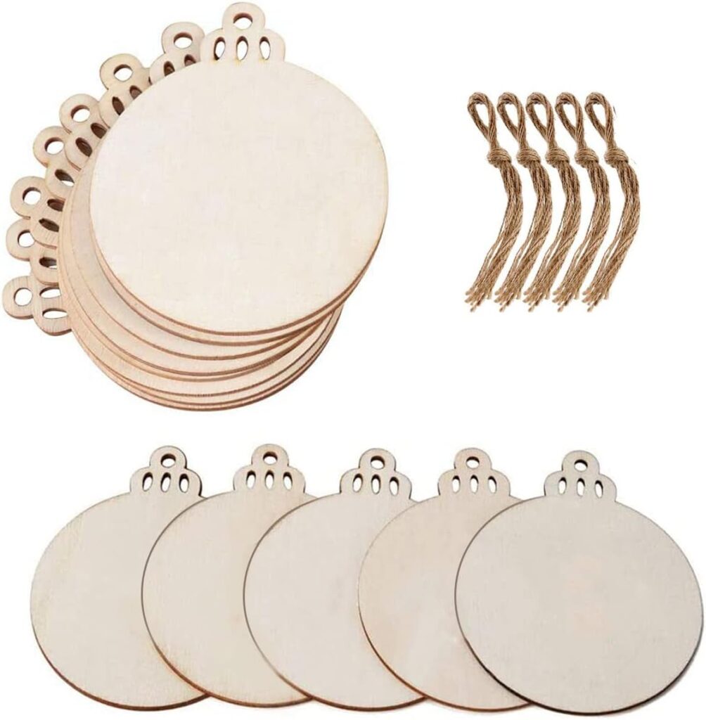 Boules de Noël en bois brut à décorer avec ficelles de jute, activité manuelle pour un calendrier de l'Avent créatif